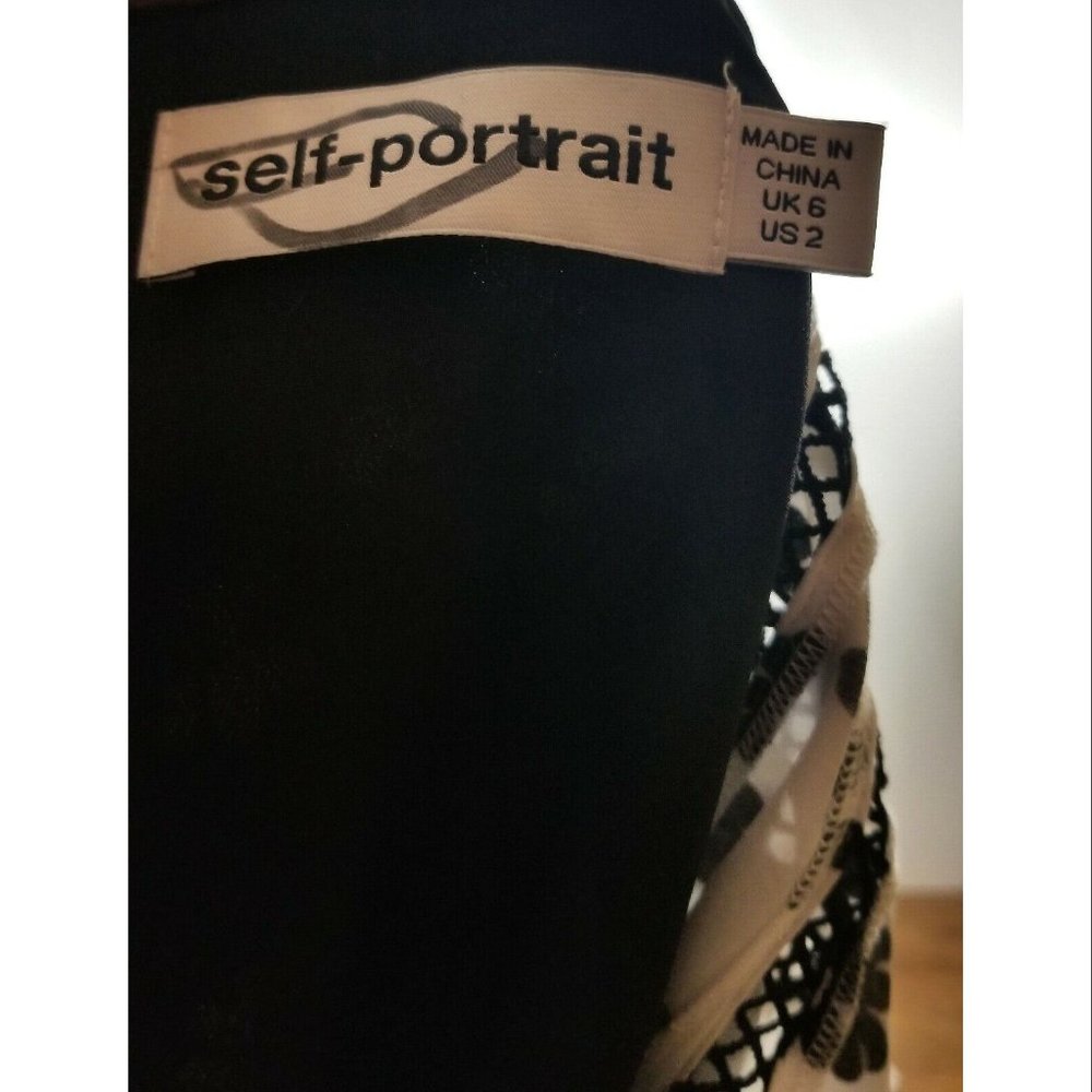 Self Portrait Daisy Print Puff Sleeve Women's Midi Dress, Black/White Size US 2 - Picture 10 of 12